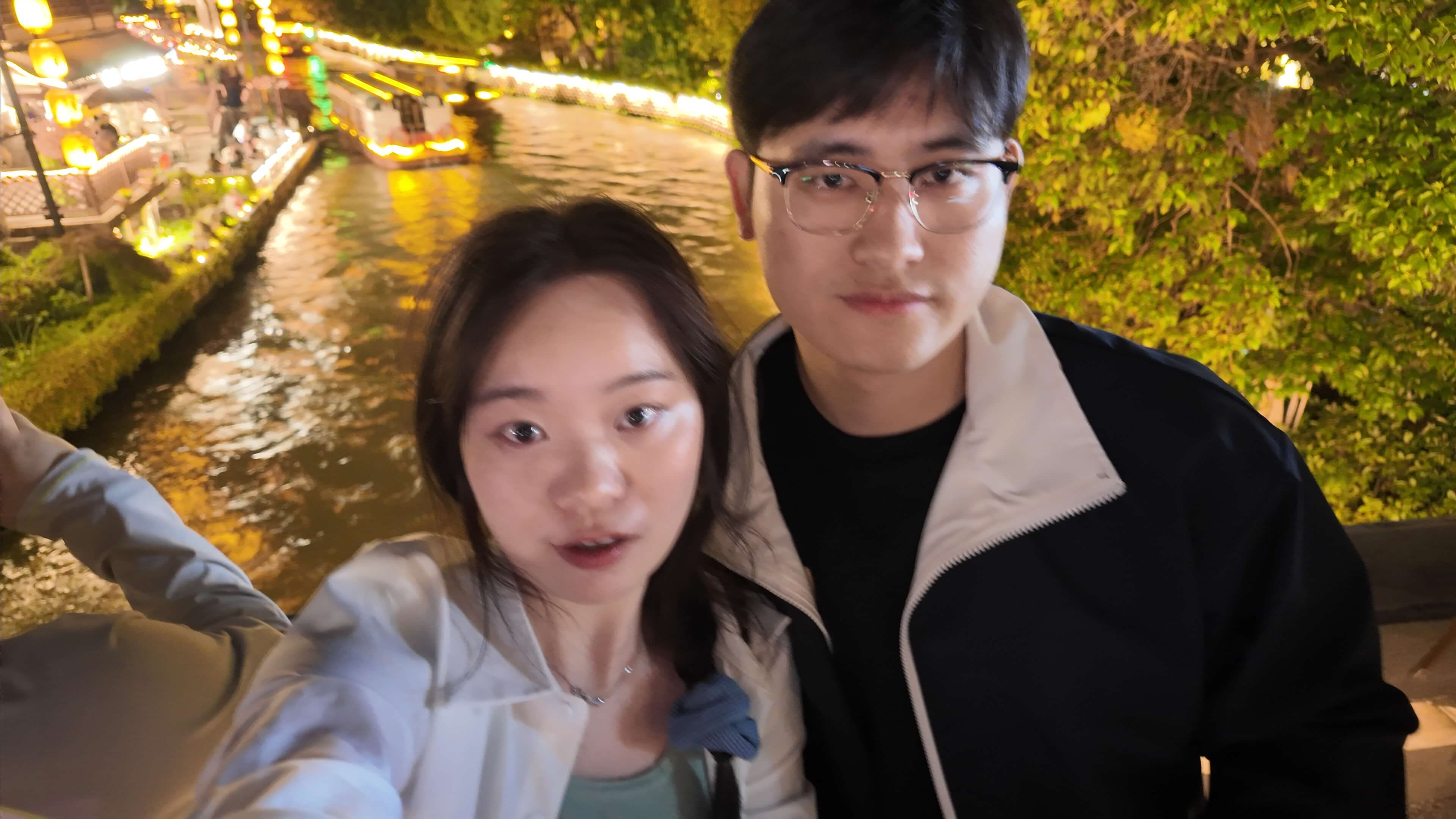 他们一起留下的照片